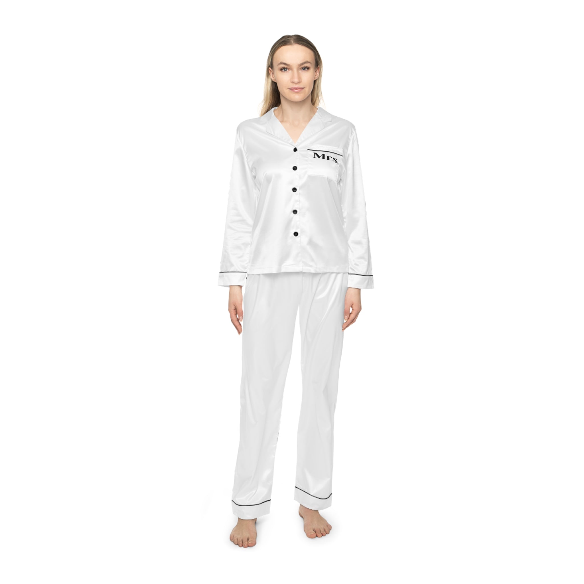 Personalized Women's Satin Pajama Set - Luxurious Silk-Feel Sleepwear